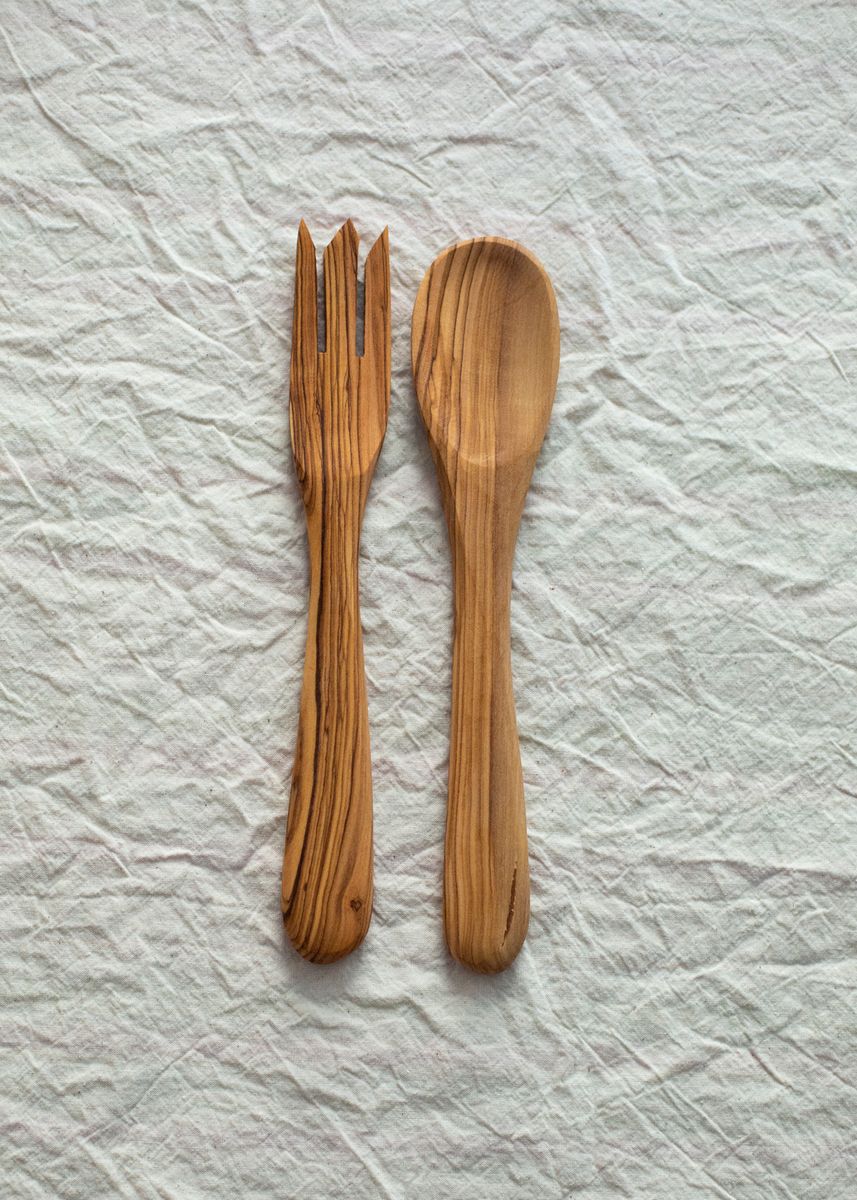 Lite salatbestikk i oliventre